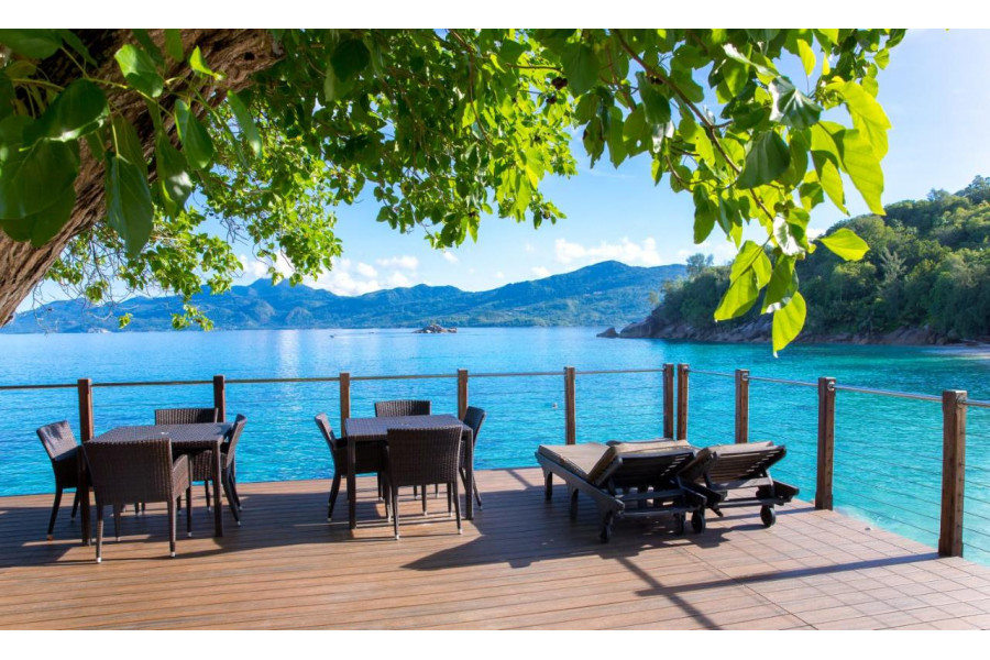 anse-soleil-beachcomber-mahe-seychelles